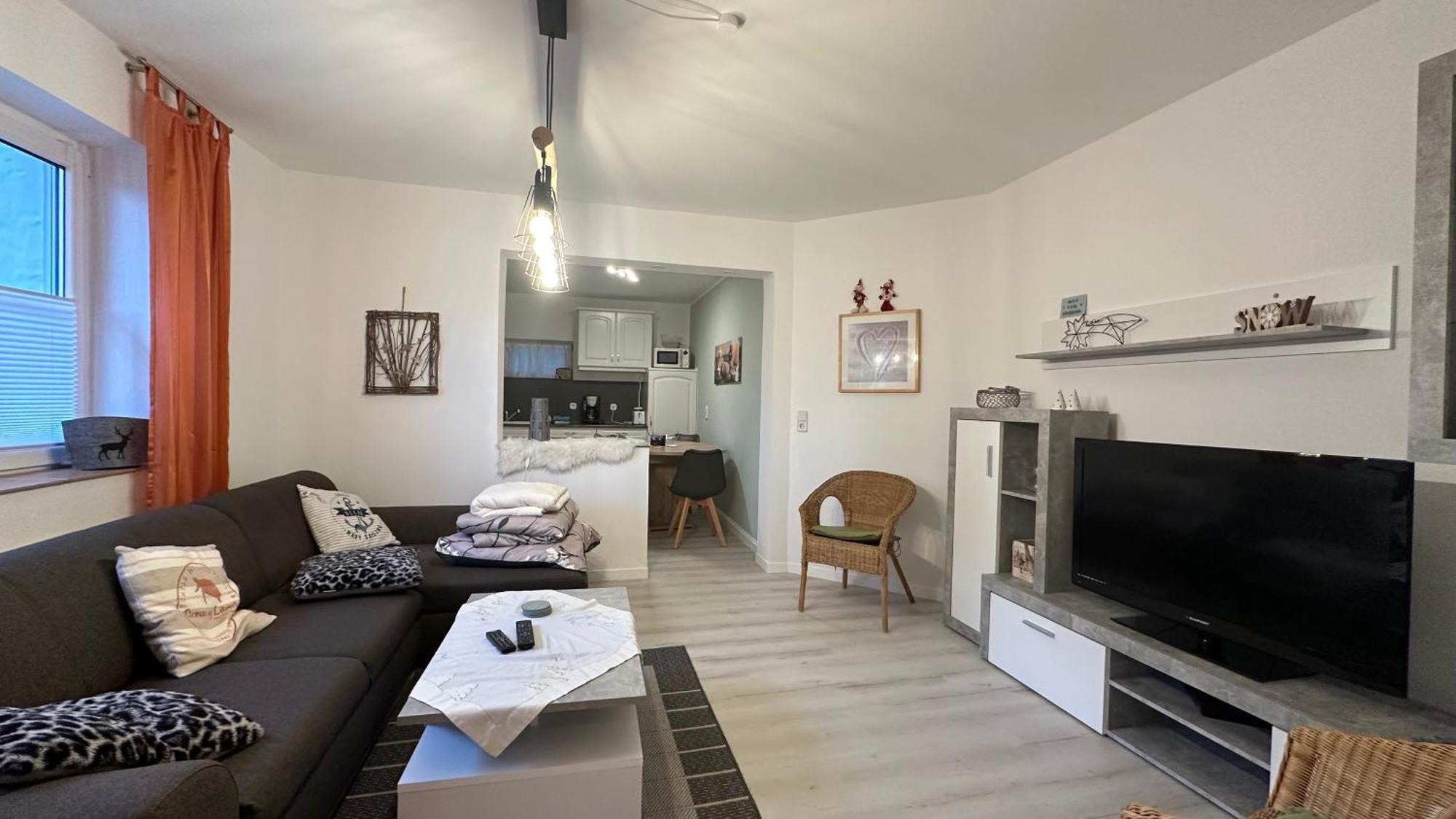 Aktiv-Ferienwohnung "Snow & Bike"- Zentral Zwischen Winterberg Und Willingen Екстериор снимка